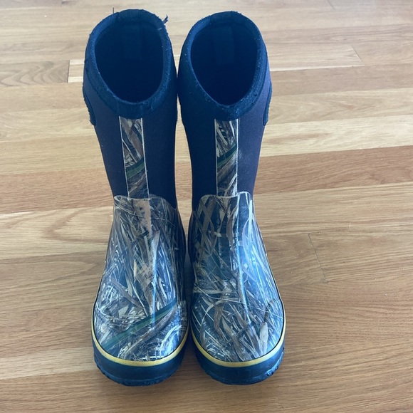 OAKI Kid's Neoprene Rain Boots, Snow Boots, Muck Boots - Picture 4 of 6